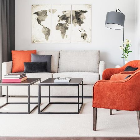 Sevilla Green Suites Alcalá de Guadaira Екстериор снимка
